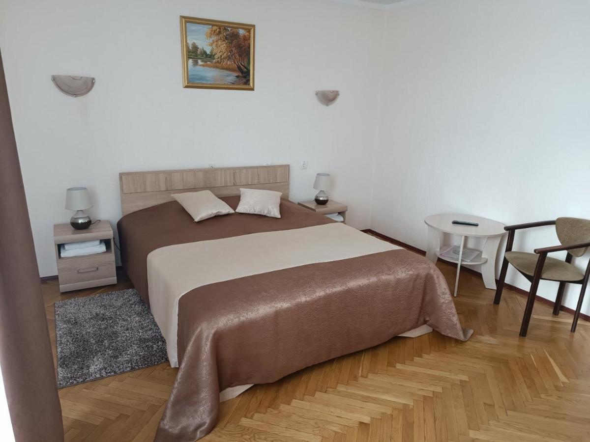 Agat Hotel Minsk Exteriér fotografie